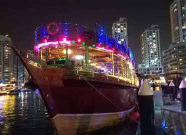 Marina Dhow Cruise and Buffet Dinner: An Unforgettable Evening Experience